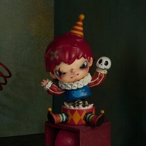 Hirono CREEPY CLOWN Figure Monsters’ Carnival AUTHENTIC Pop Mart Monsters NIB!